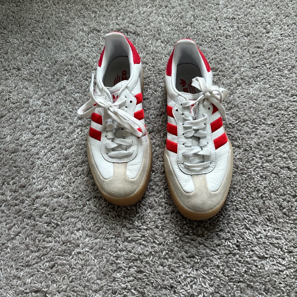 Adidas Samba’s women’s